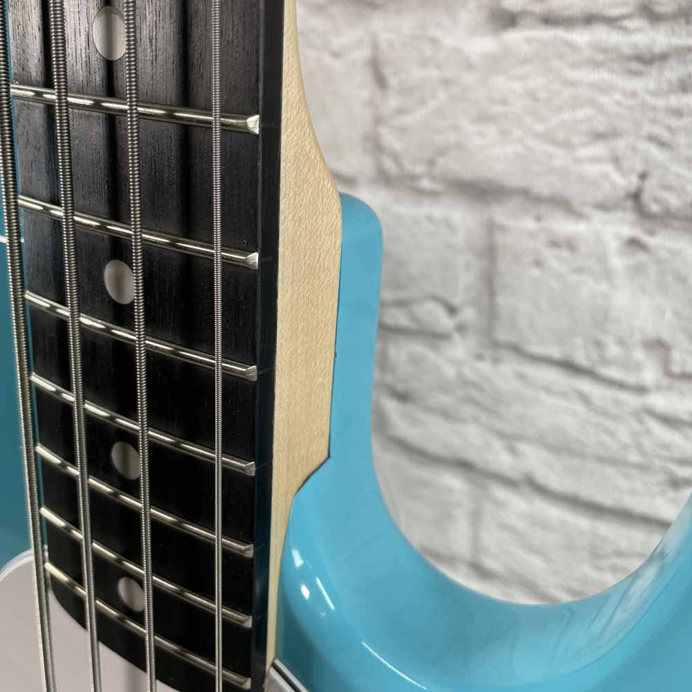 Sterling by Music Man Intro Series StingRay Ray2 Bass Guitar - Electric Blue  DEMO MODEL