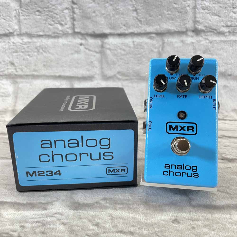 Used:  MXR M234 Analog Chorus Pedal