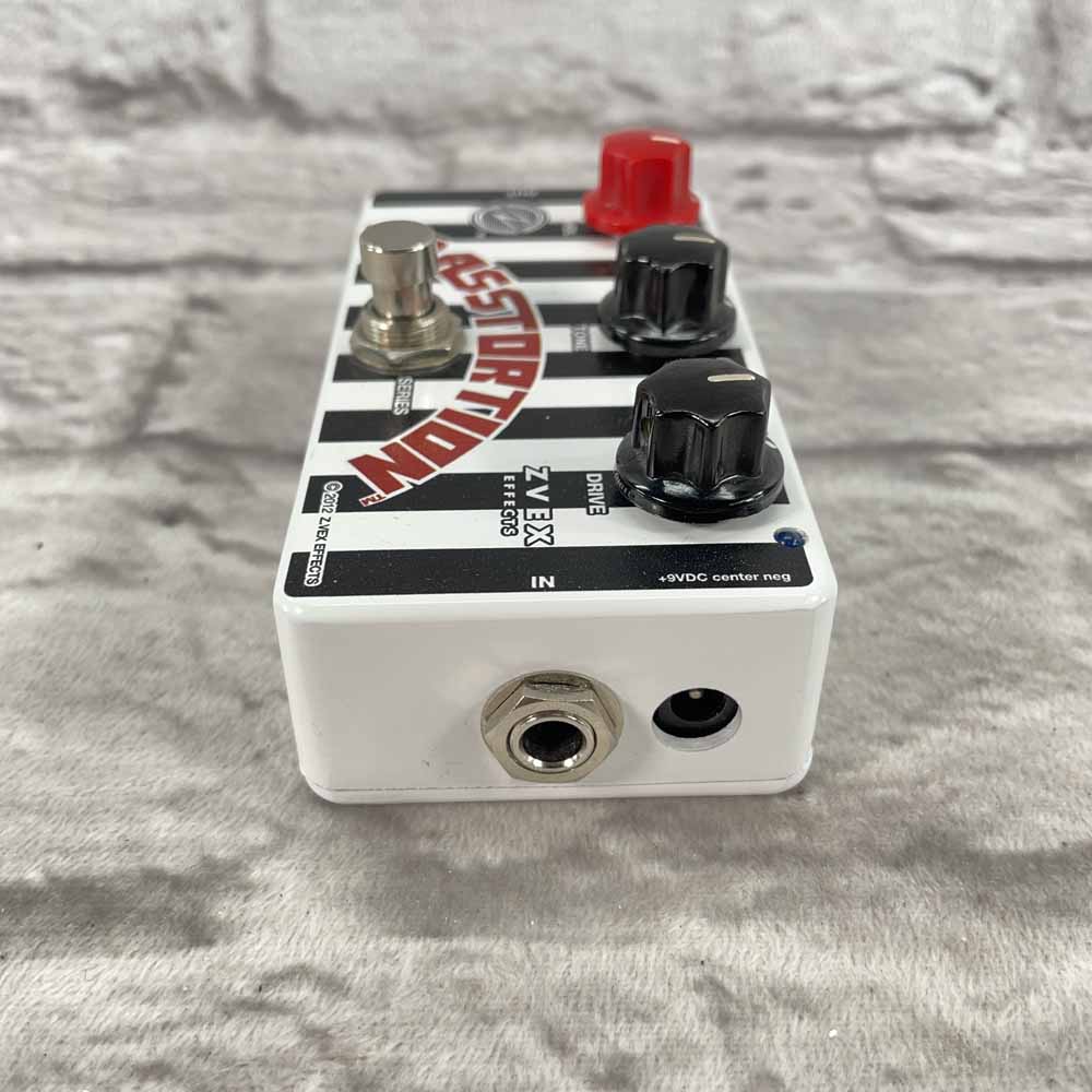 Used:  Zvex Effects Basstortion Pedal