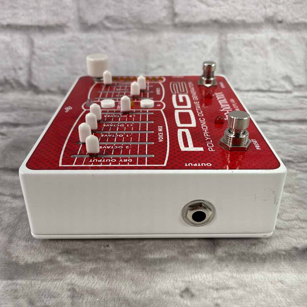 Used:  Electro-Harmonix POG2 Polyphonic Octave Generator