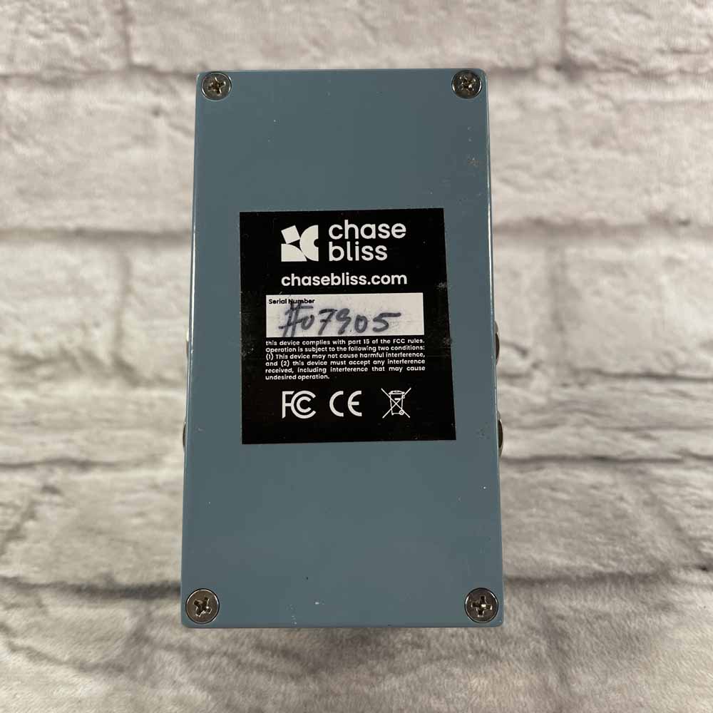 Used:  Chase Bliss Generation Loss MKII Stereo Effects Pedal