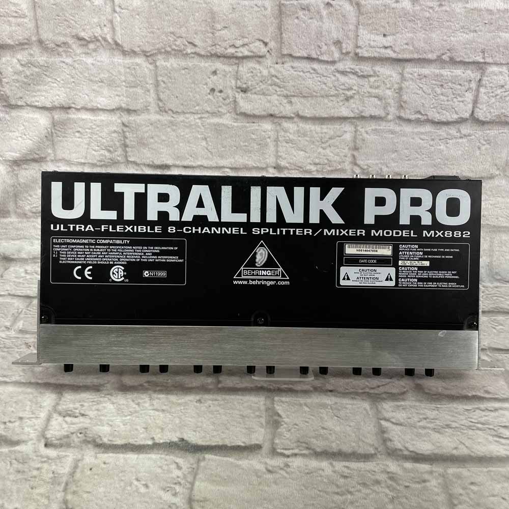 Used:  Behringer Ultralink Pro 8 Channel Splitter/Mixer MX882