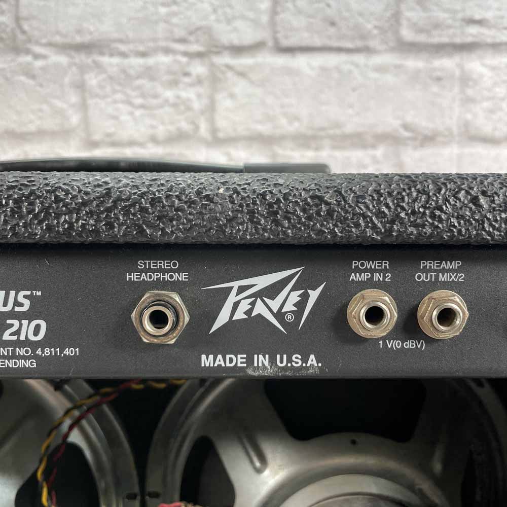 Used:  Peavey Studio Chorus 210 35 Watt Combo Amp