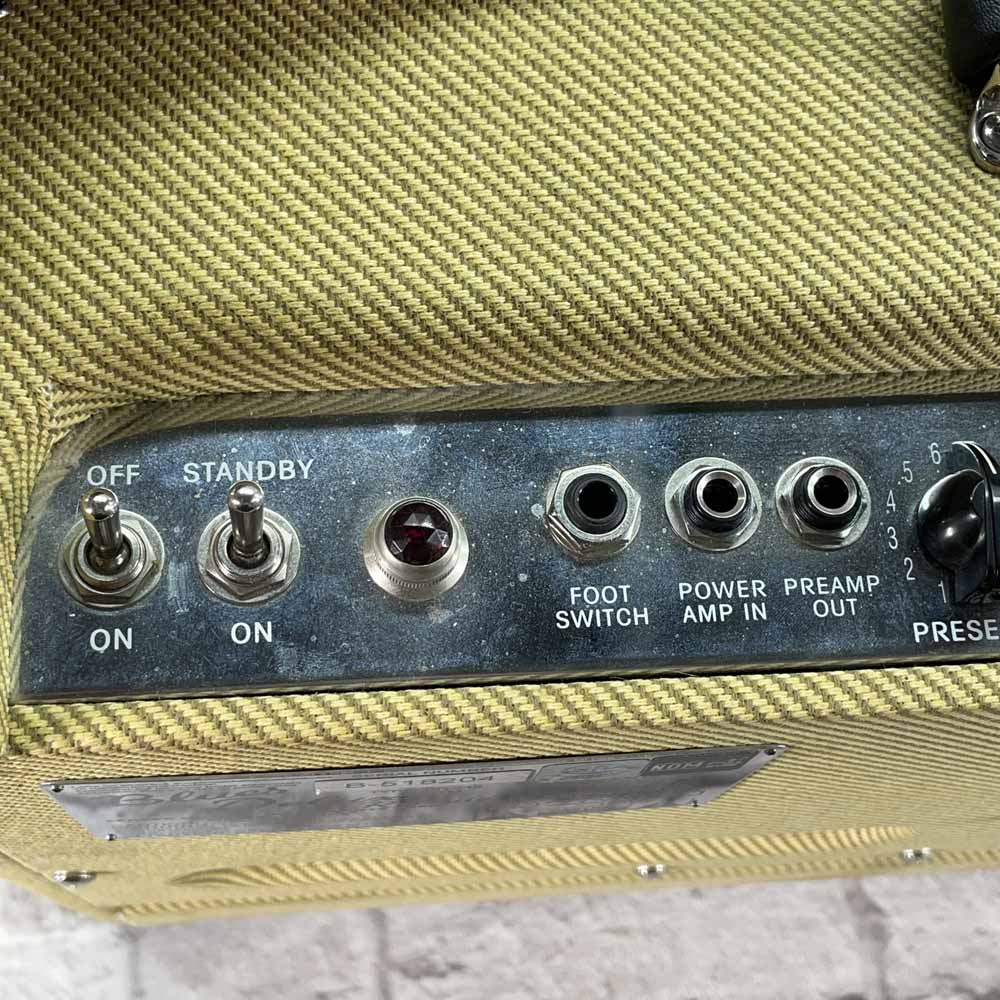 Used:  Fender Blues Deluxe 40 Watt 1x12 Combo Amp