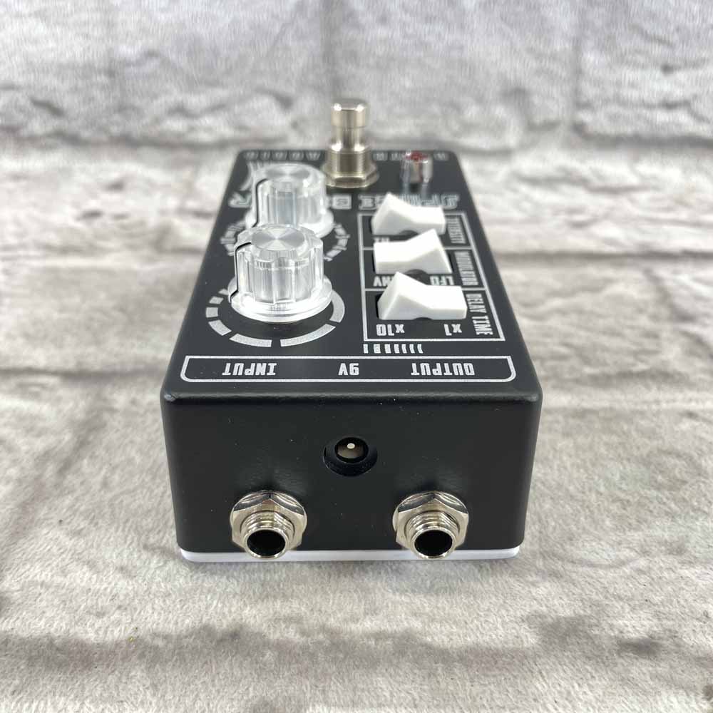 Used:  Death By Audio Space Bender Chorus Modulator