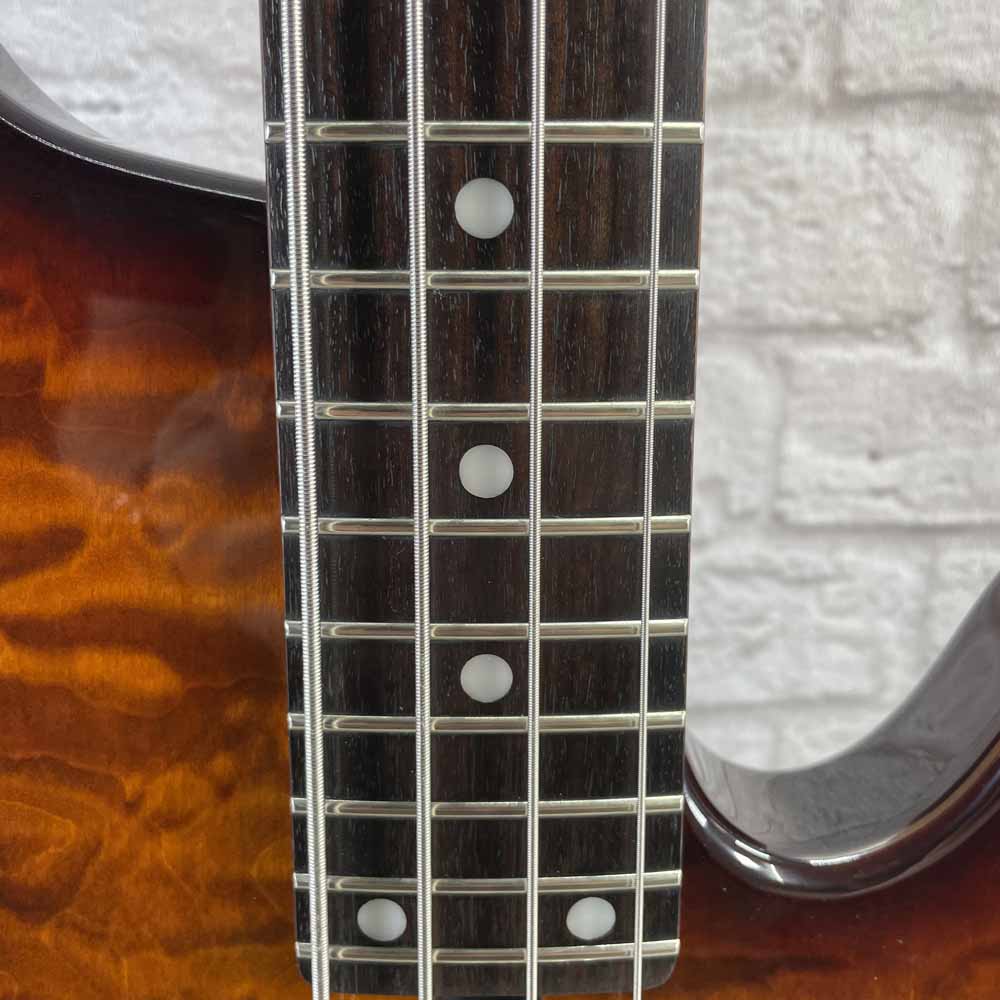 Used:  Ibanez Road Gear RDGR 4-String  Bass Guitar -Sunburst Quilt Top