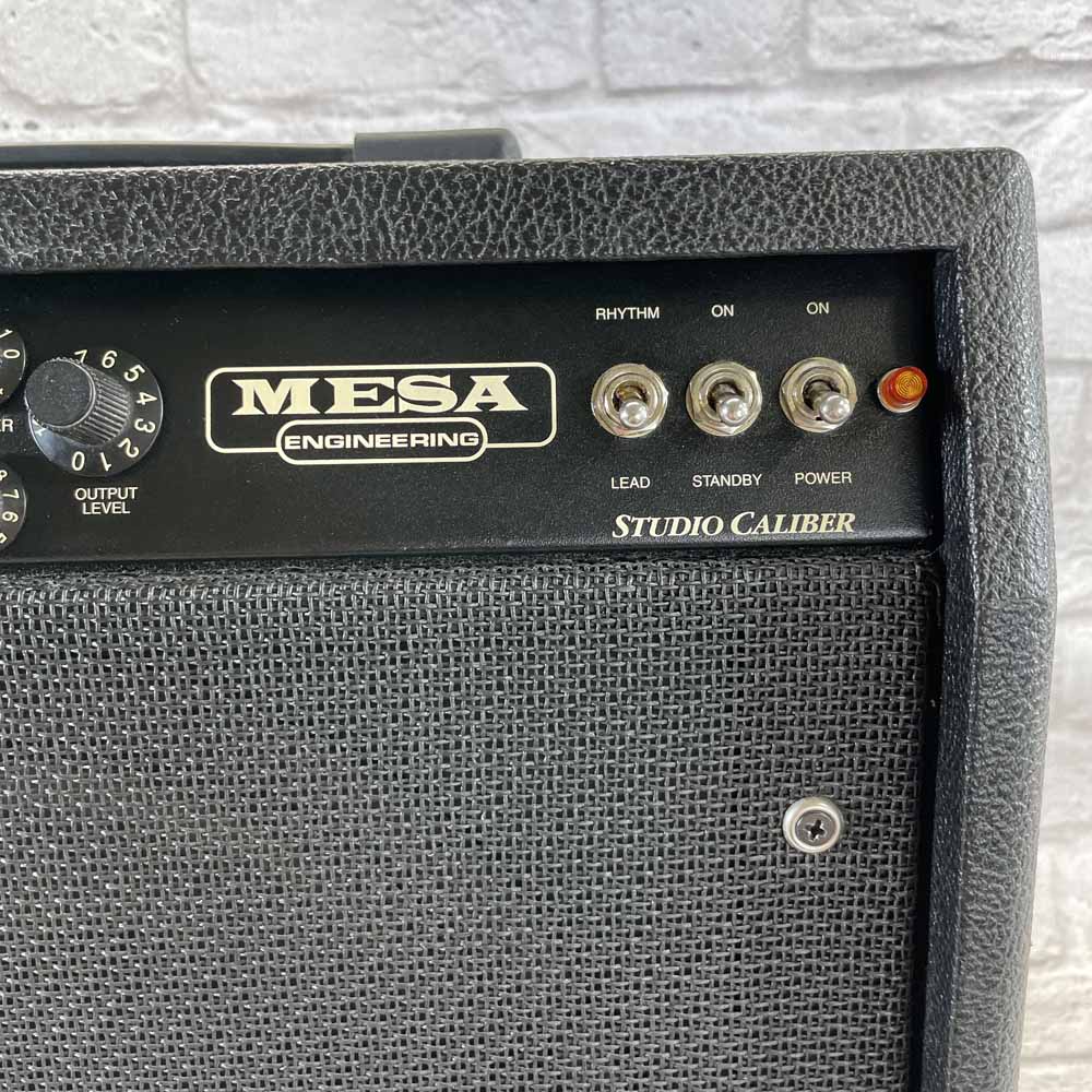 Used:  Mesa Boogie Studio Caliber DC-2 - 2-Channel 25 Watt 1x12 Combo Amp