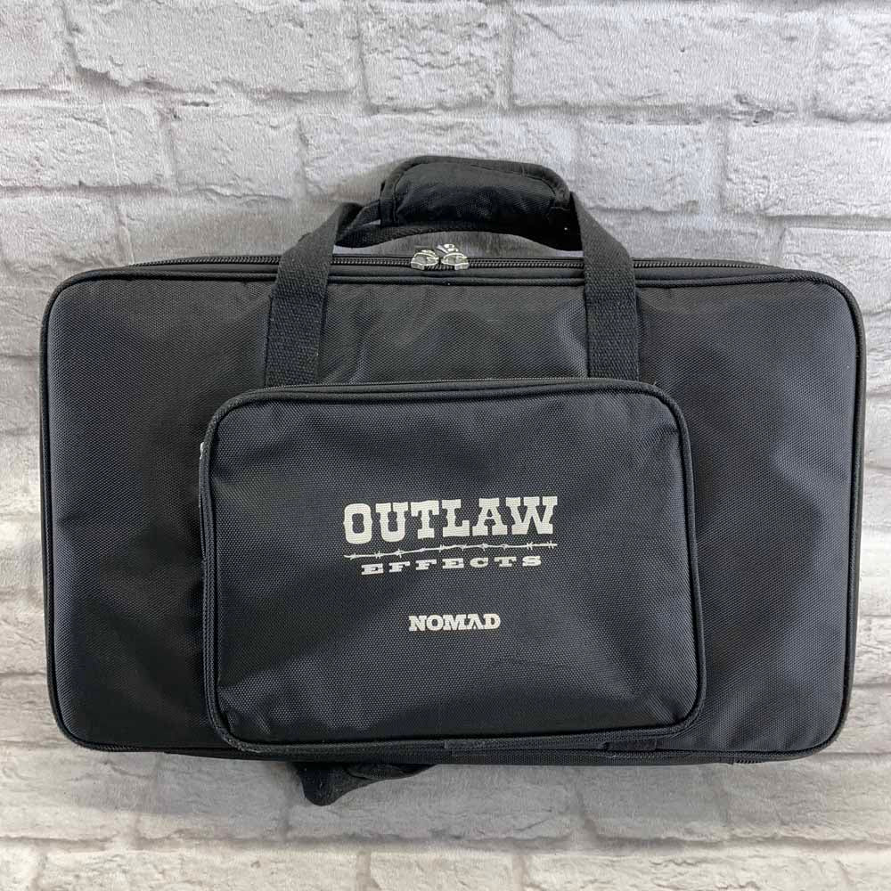 Used:  Outlaw Effects NOMAD-ISO-M Rechargeable Powered Pedalboard