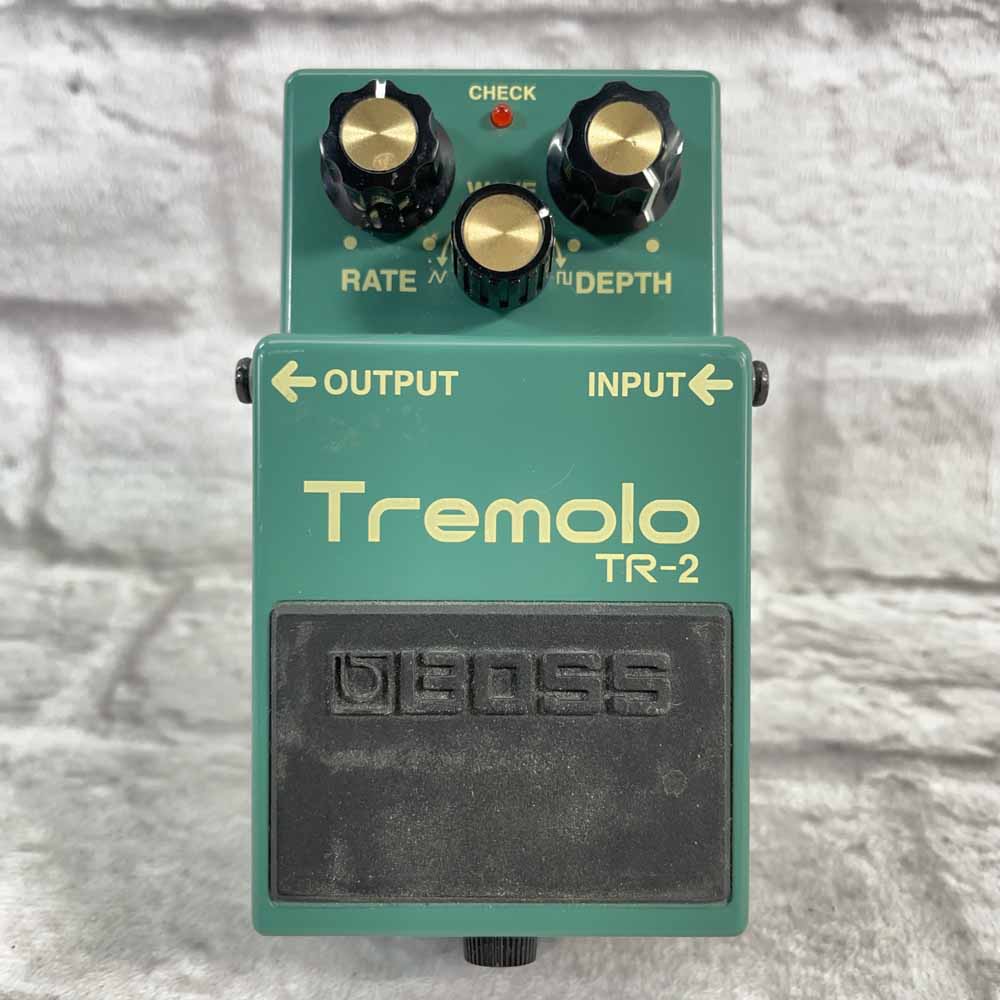 Used:  Boss TR-2 Tremolo Pedal