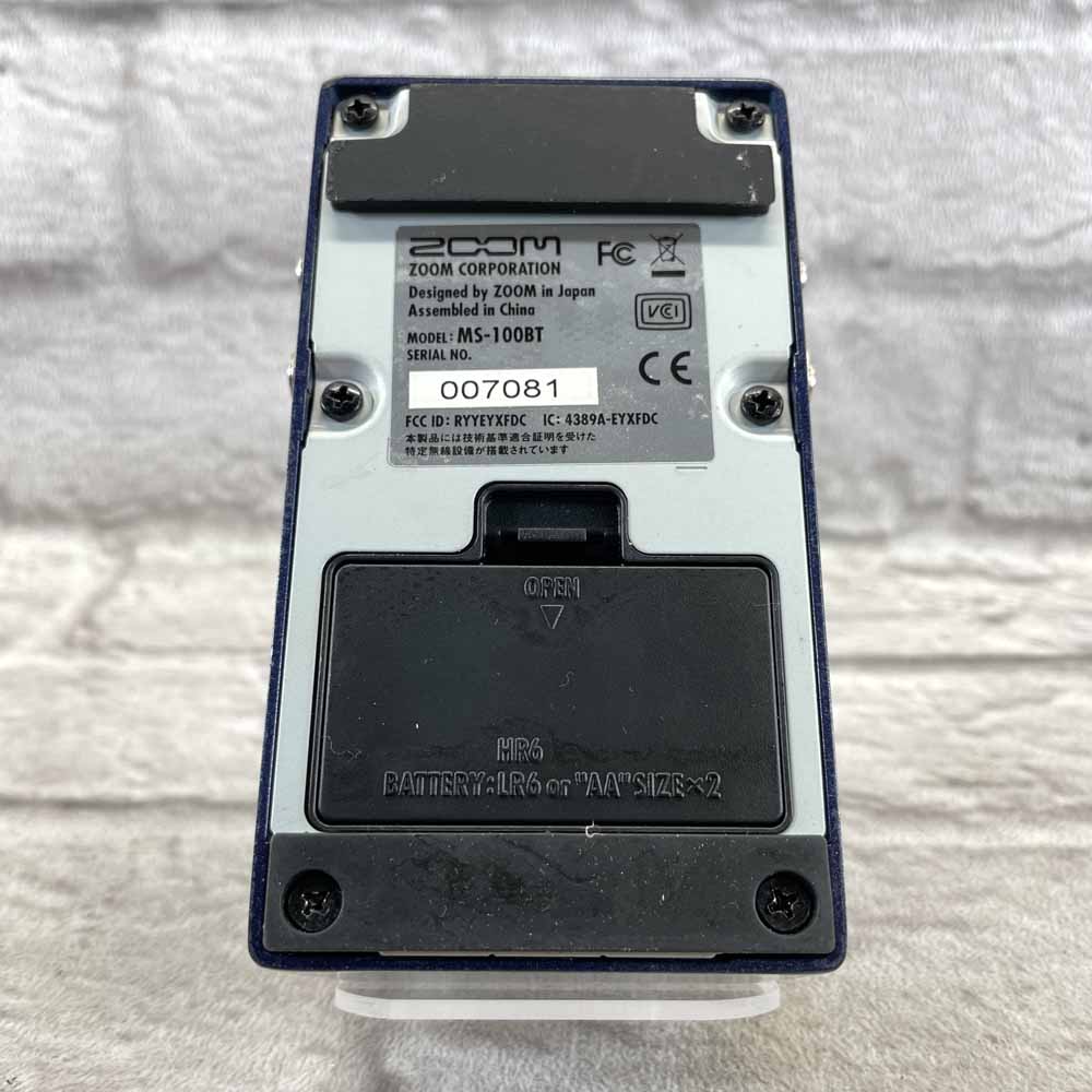 Used:  Zoom MS-100BT Multi-Stomp Effects Pedal