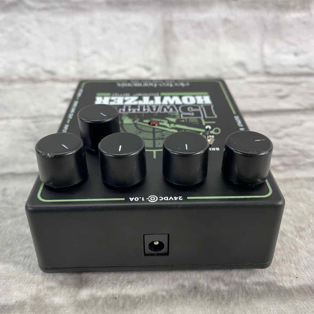 Used:  Electro-Harmonix 15 Watt Howitzer Power Amp Pedal