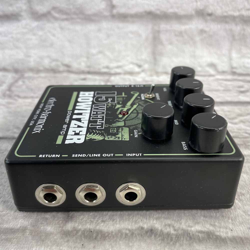 Used:  Electro-Harmonix 15 Watt Howitzer Power Amp Pedal