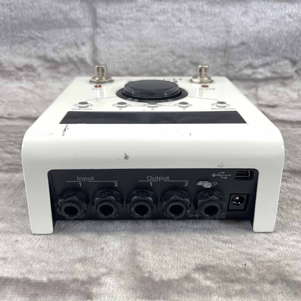 Used:  Eventide H9 Harmonizer Multi-Effects Pedal