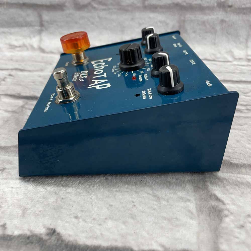 Used:  DLS Effects EchoTAP Effect Pedal