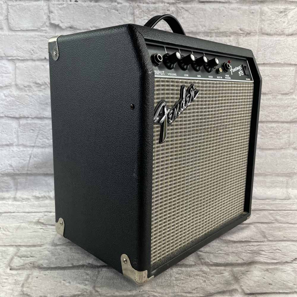 Used:  Fender Frontman 15B Bass Combo Amplifier