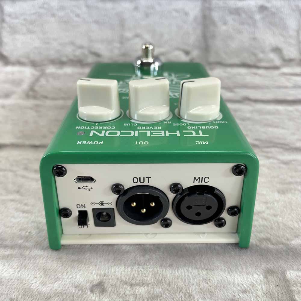 Used:  TC Helicon Duplicator Vocal Effects Pedal