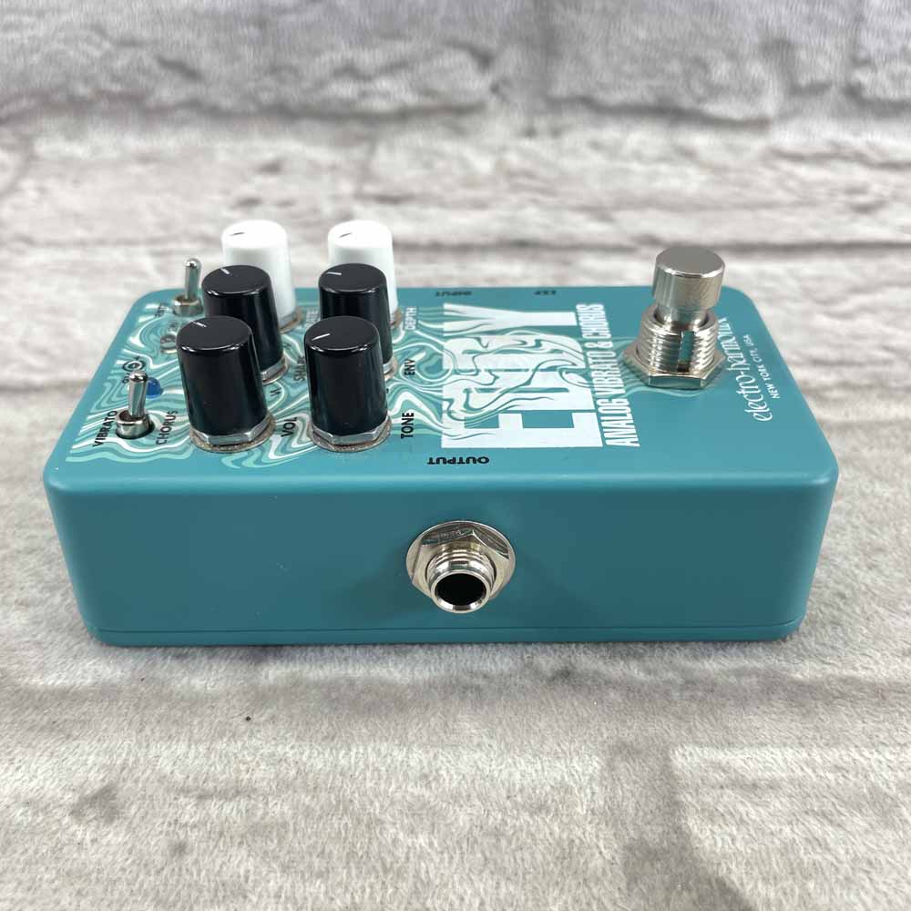 Used:  Electro-Harmonix Eddy Analog Vibrato & Chorus Pedal