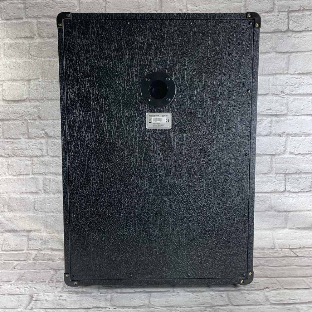 Used:  Marshall Amps MX212AR-U - 2x12 160W 8 Ohm Angled Cab