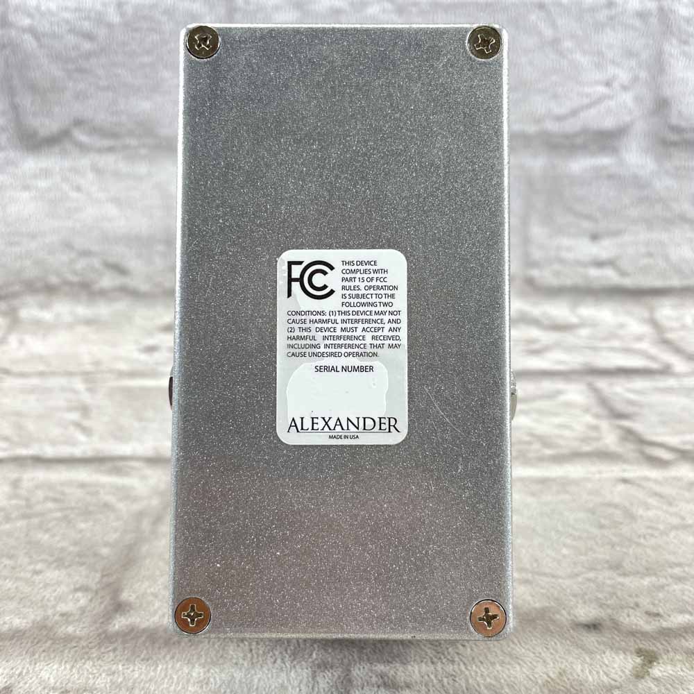 Used:  Alexander Pedals Amnesia Delay Pedal