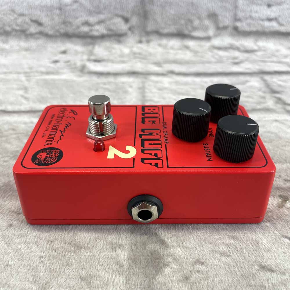 Used:  Electro-Harmonix Big Muff Pi 2 Dual Op-Amp Fuzz Pedal