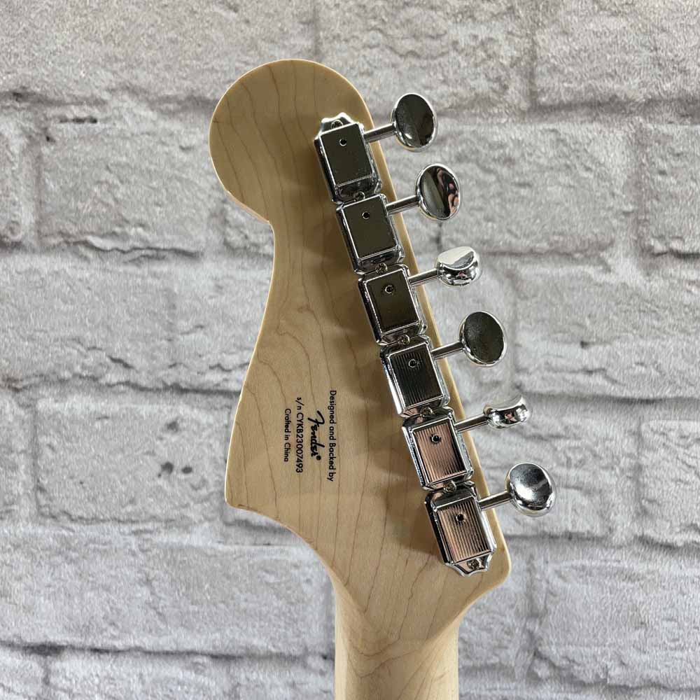 Used:  Squier Paranormal Stratosonic Electric Guitar - Transparent Yellow