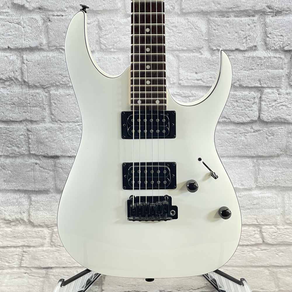 Used:  Ibanez Gio GRGA120 Electric Guitar - Present White