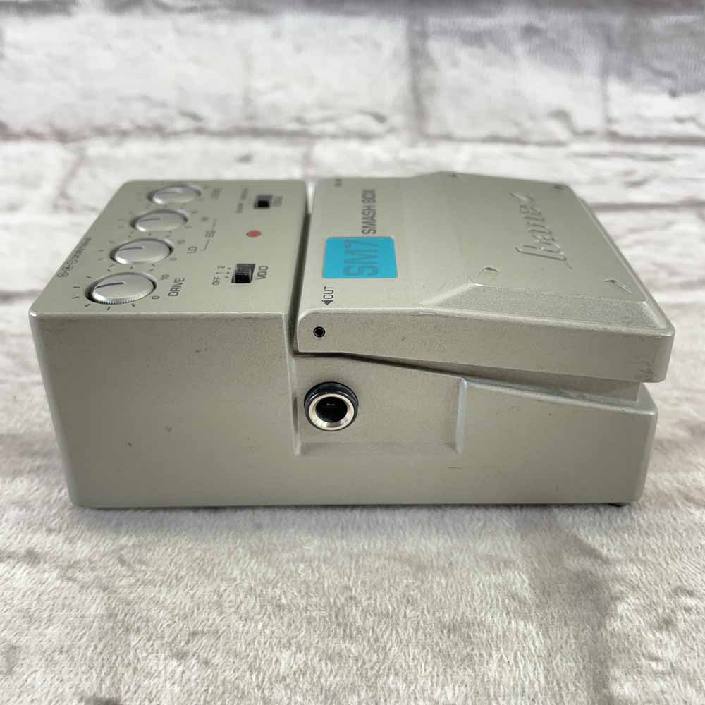 Used:  Ibanez SM7 Smash Box Distortion Pedal