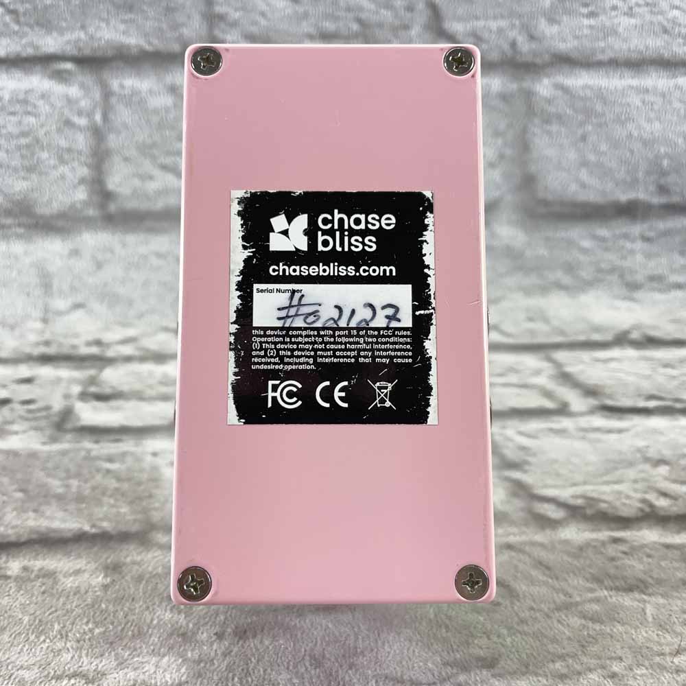 Used:  Chase Bliss Lossy