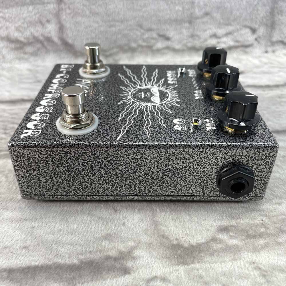 Used:  Analogman BI Compressor Pedal