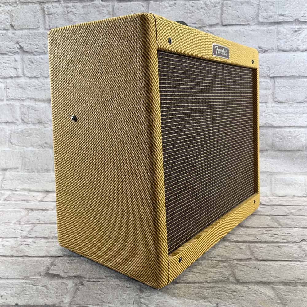 Used:  Fender Blues Jr 15 Watt Guitar Amp LTD 75th Anniversary Edition