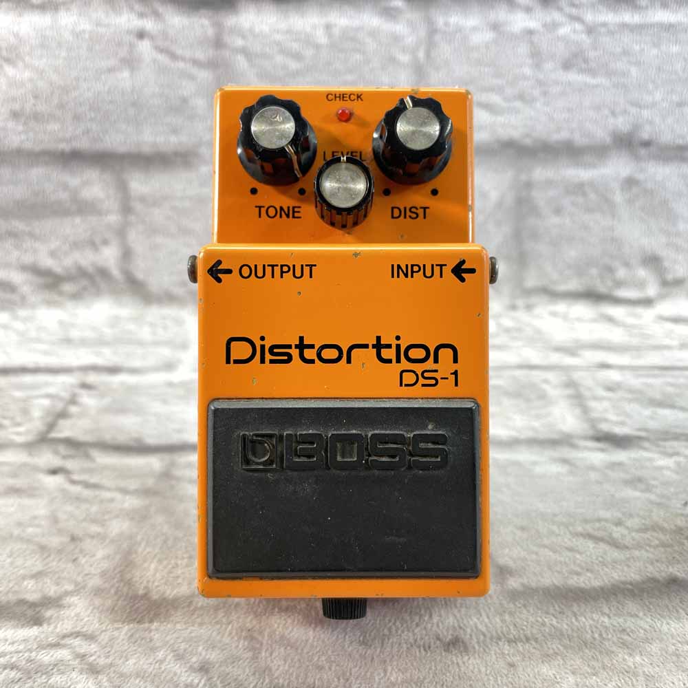 Used:  Boss 1990 DS-1  Distortion Pedal - Black Label