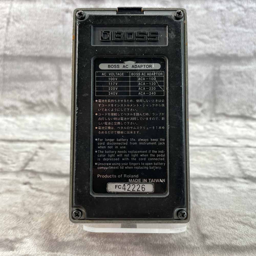 Used:  Boss 1990 DS-1  Distortion Pedal - Black Label