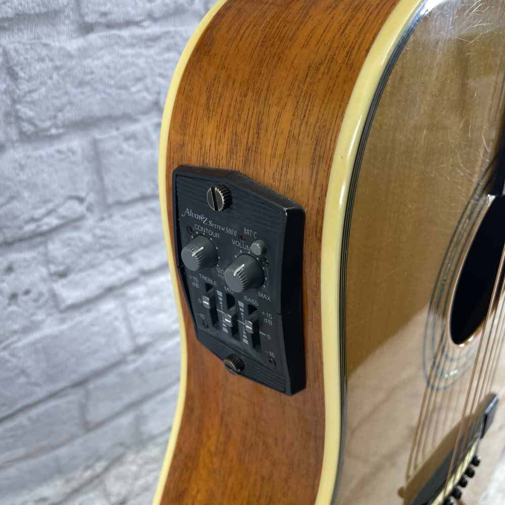Used:  Alvarez Guitars 5080N Artist Vintage Thinline Acoustic/Electric Guitar - Natural