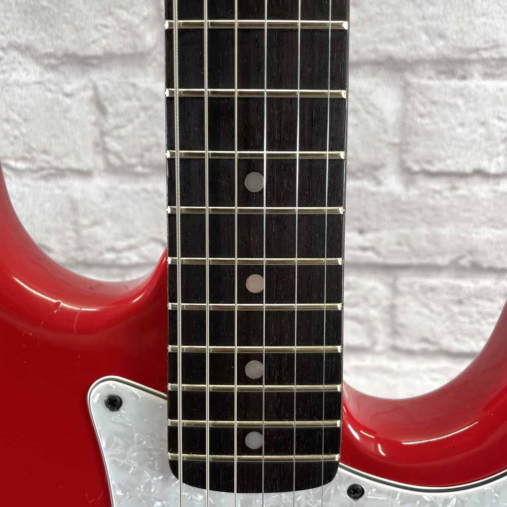 Used:  Hondo H75 Strat-Style Electric Guitar
