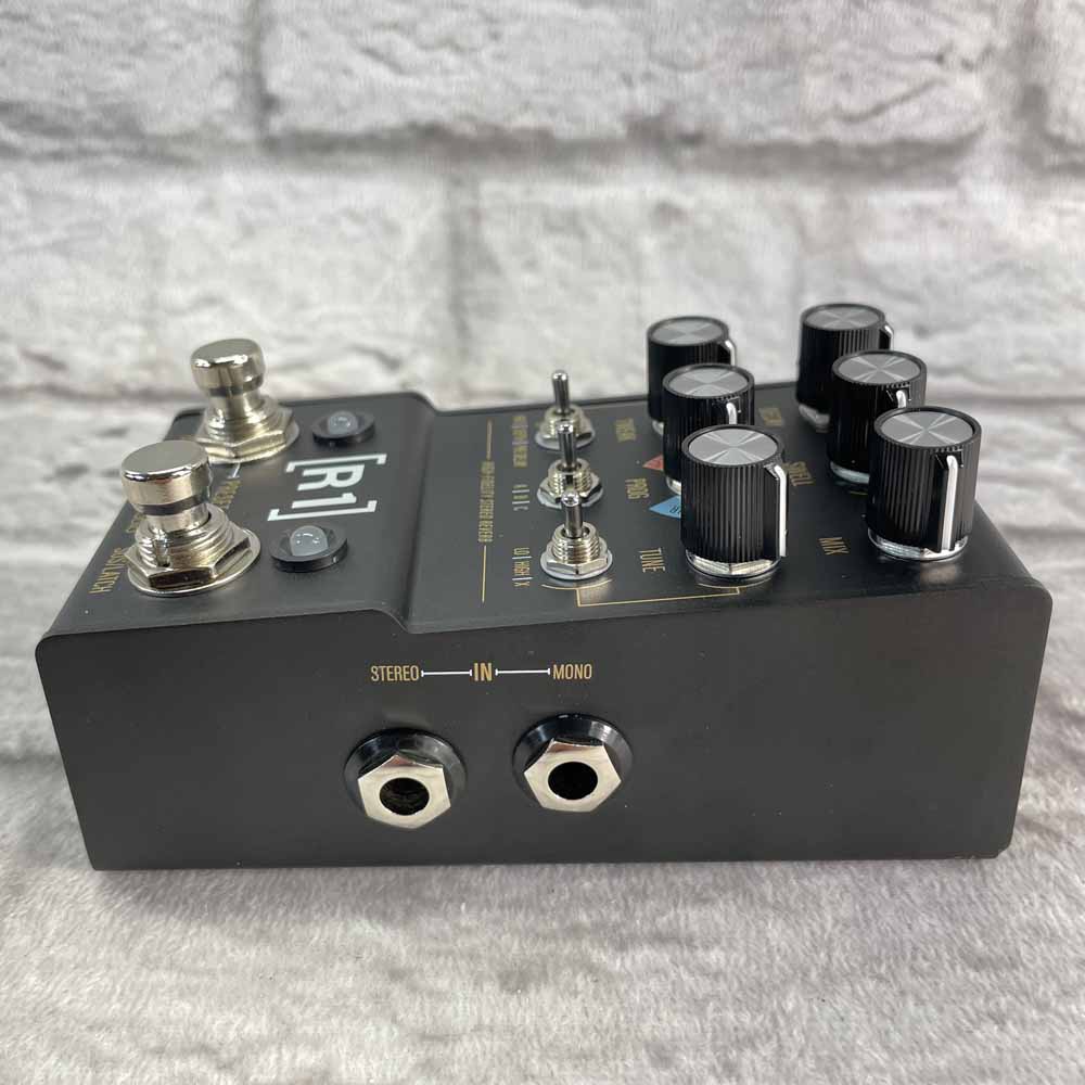 Used:  Bigfoot FX Pedals Magnavibe Vibrato Pedal