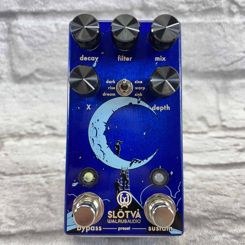 Used:  Walrus Audio Slötvå Multi Texture Reverb Pedal