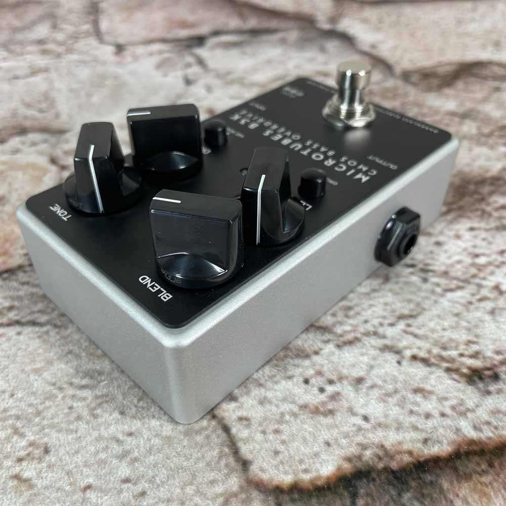 Used:  Darkglass Electronics Mictrotubes B3K CMOS Bass Overdrive Pedal