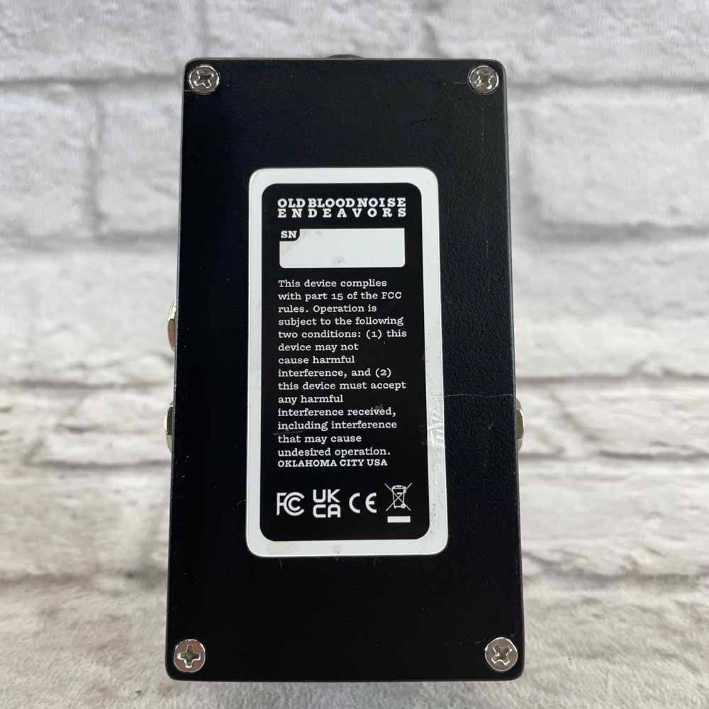 Used:  Old Blood Noise Endeavors Reflector Chorus Pedal V3