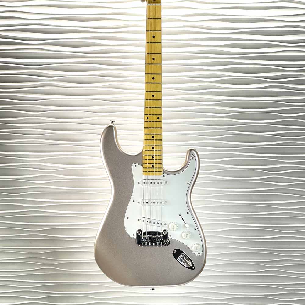 G&L Guitars Tribute Series Legacy - Shoreline Gold (B Stock)