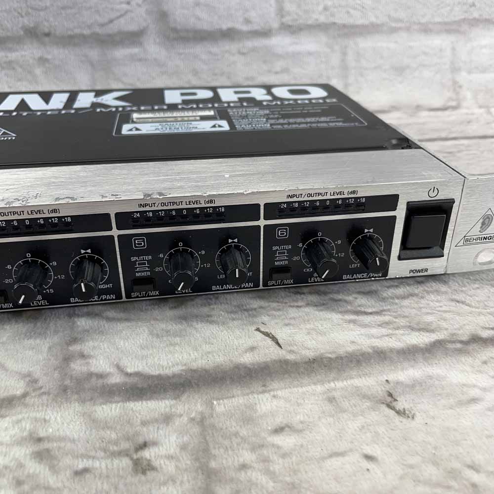 Used:  Behringer Ultralink Pro 8 Channel Splitter/Mixer MX882