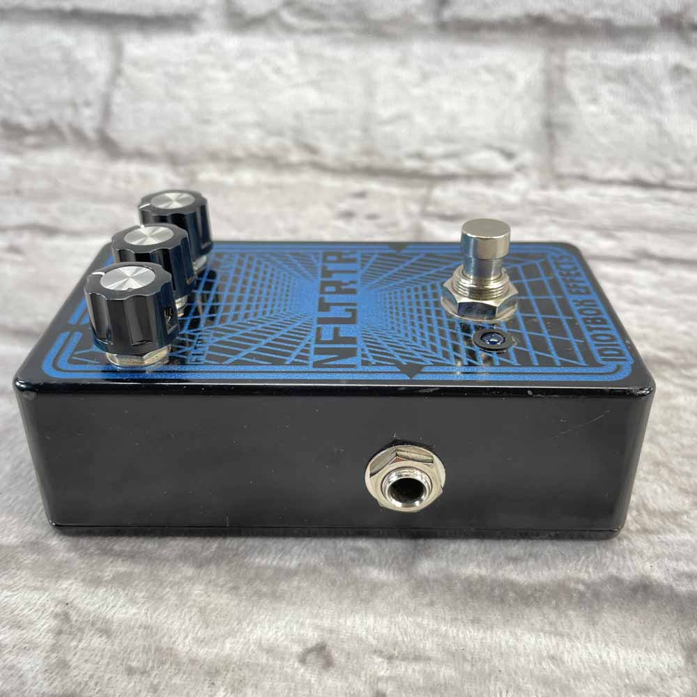 Used:  Idiotbox Effects NFLTRTR Dual Envelope Filter