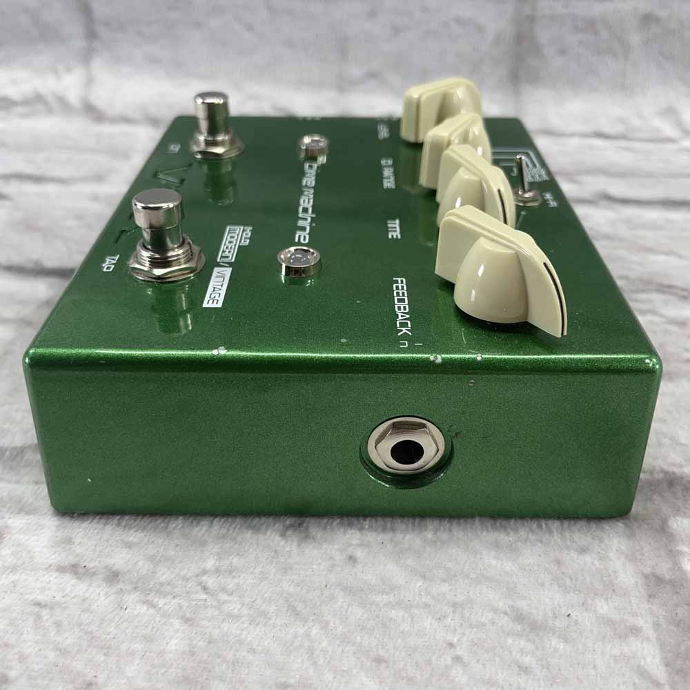 Used:  Vox Time Machine Delay