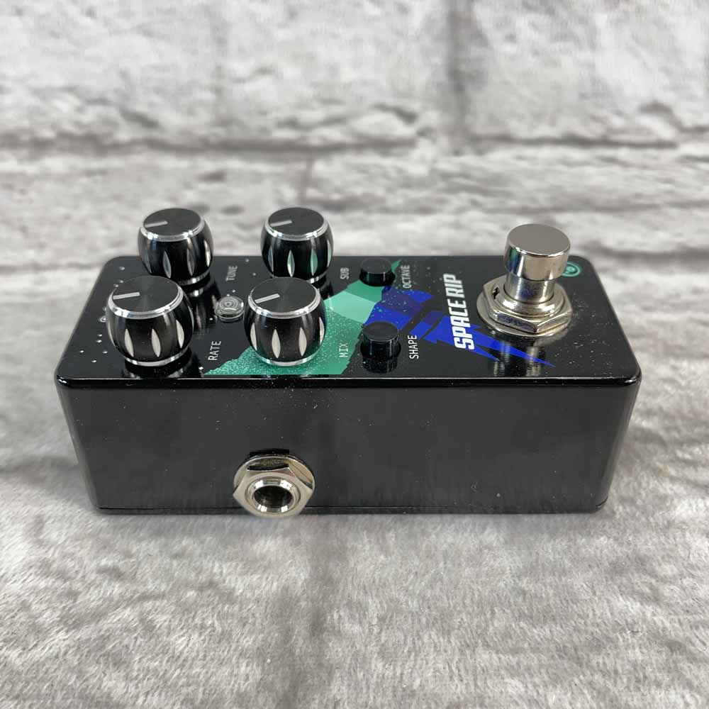 Used:  Pigtronix Space Rip Analog Guitar Synth Pedal