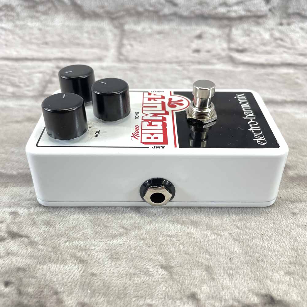 Used:  Electro-Harmonix Nano Big Muff Pi Fuzz/Distortion/Sustainer Pedal