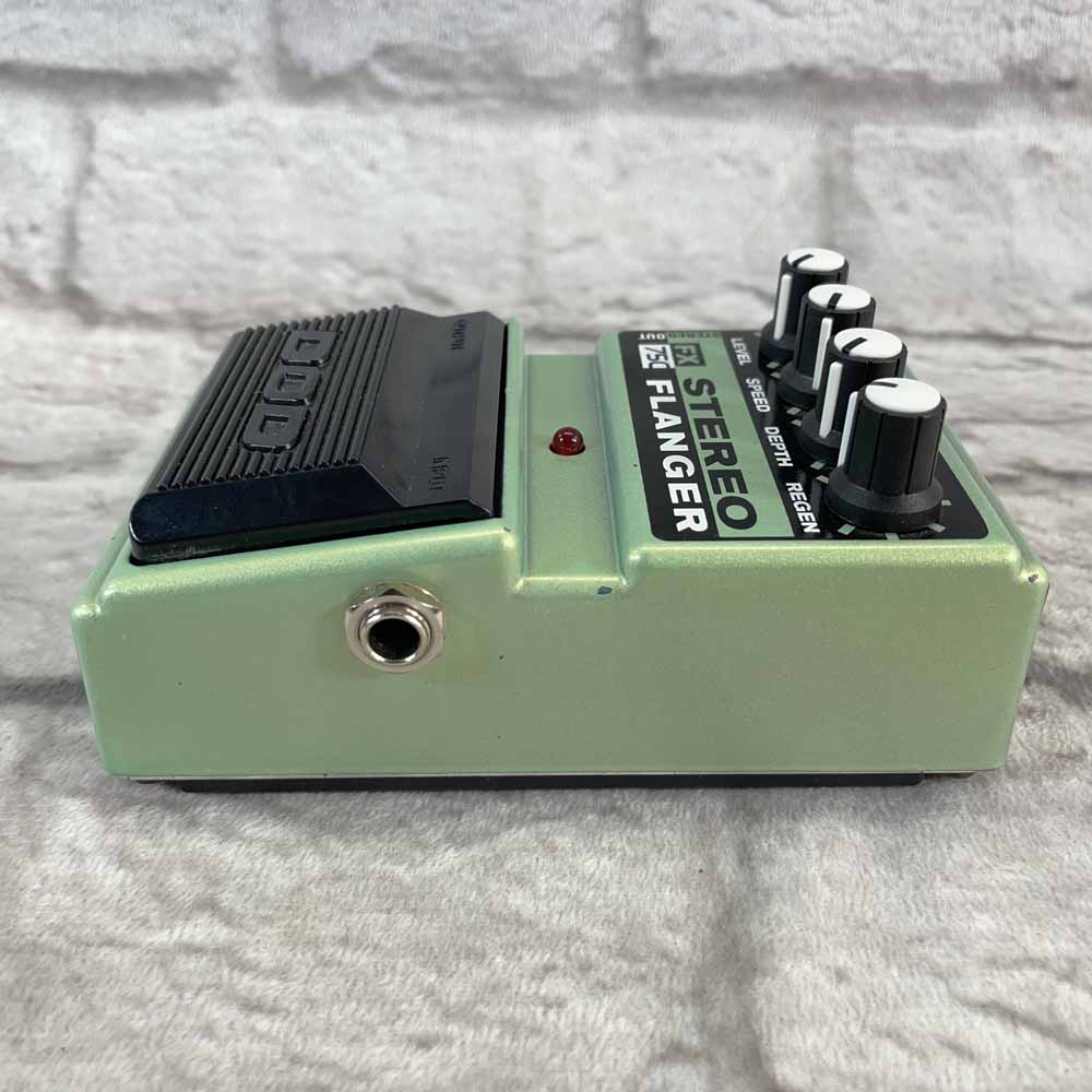 Used:  DOD Stereo Flanger FX75C