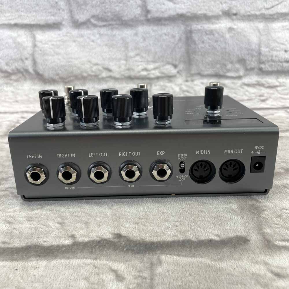 Used:  Strymon TimeLine - Multidimensional Delay Effects Pedal
