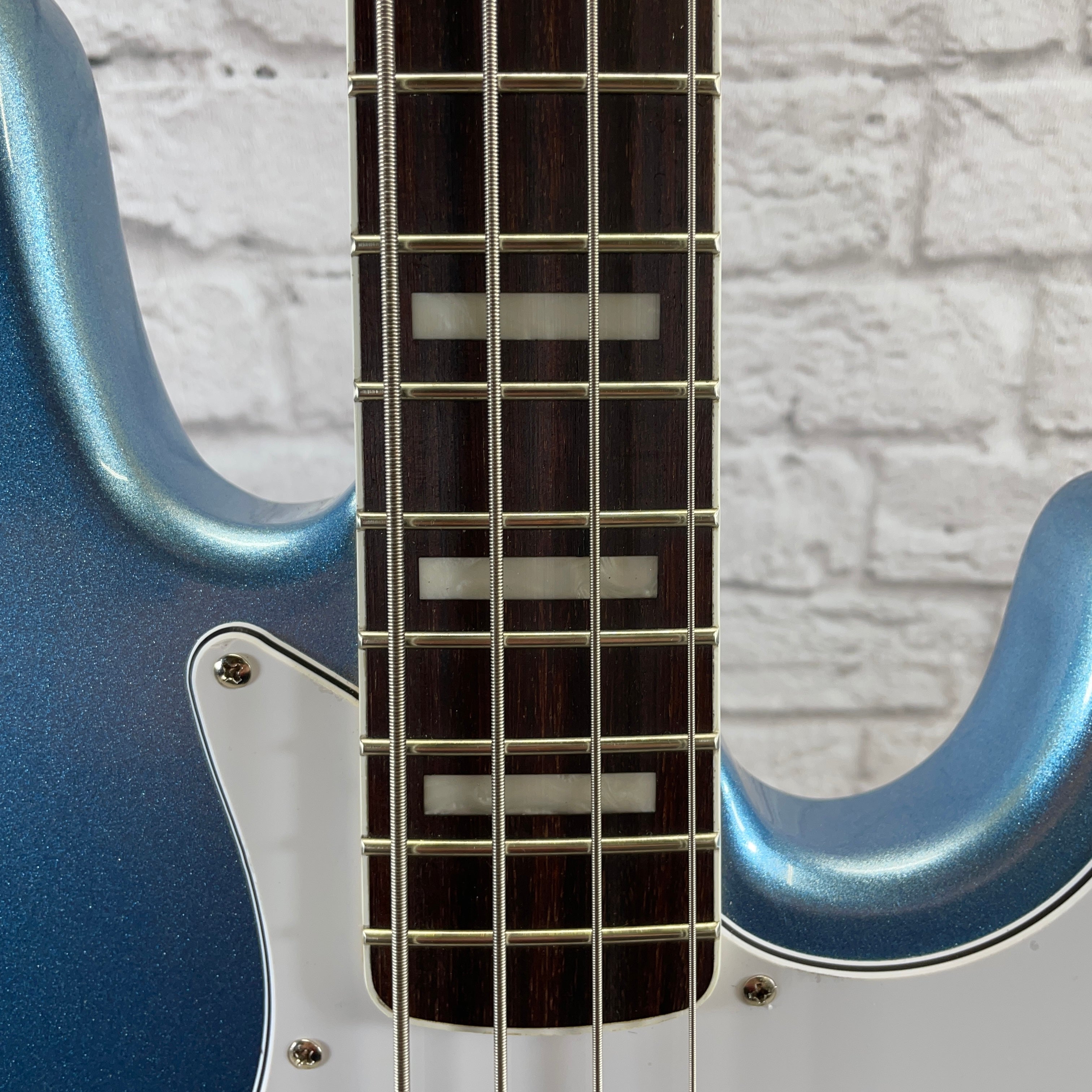 G&L Guitars Tribute Series JB Bass Guitar, Lake Placid Blue (B Stock)