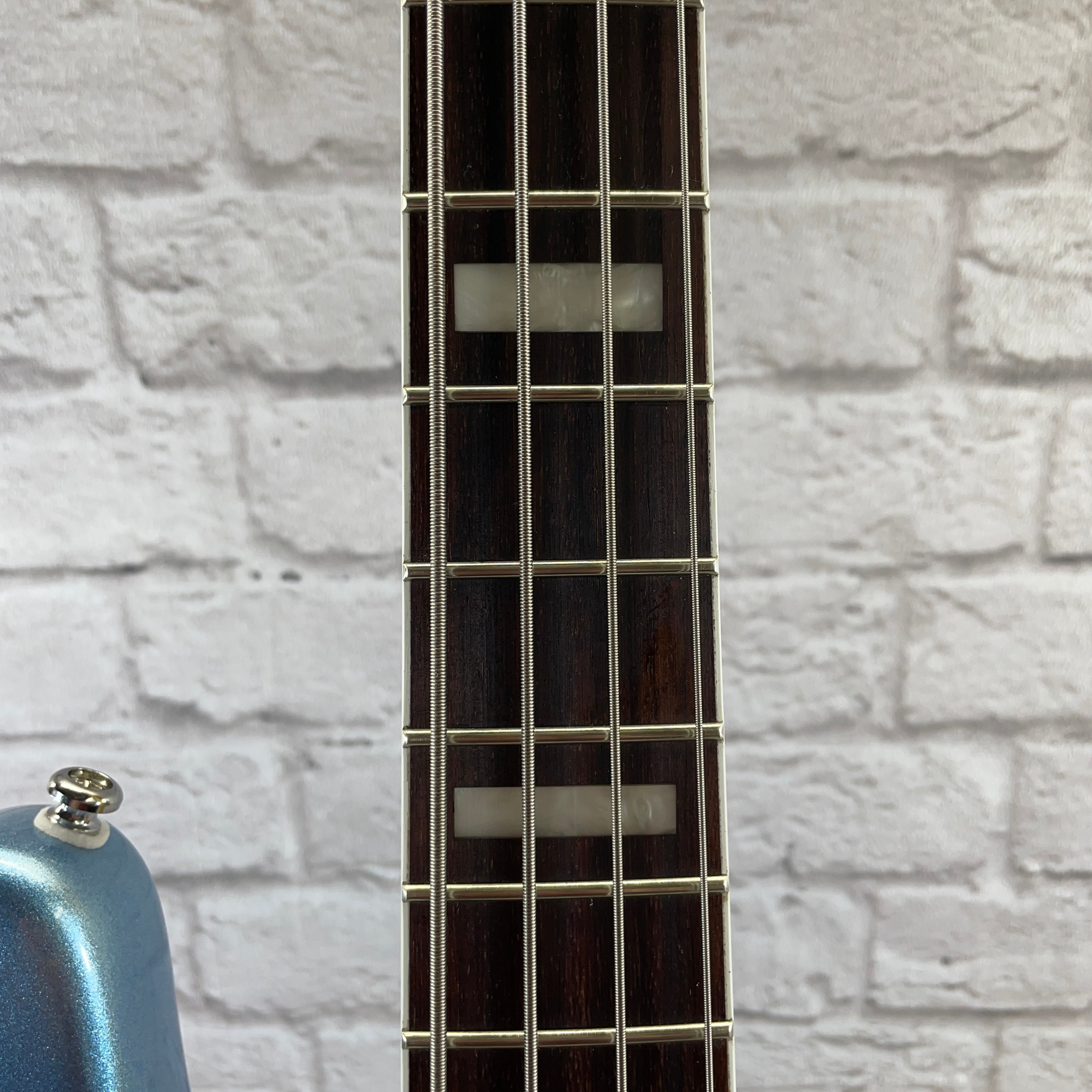 G&L Guitars Tribute Series JB Bass Guitar, Lake Placid Blue (B Stock)