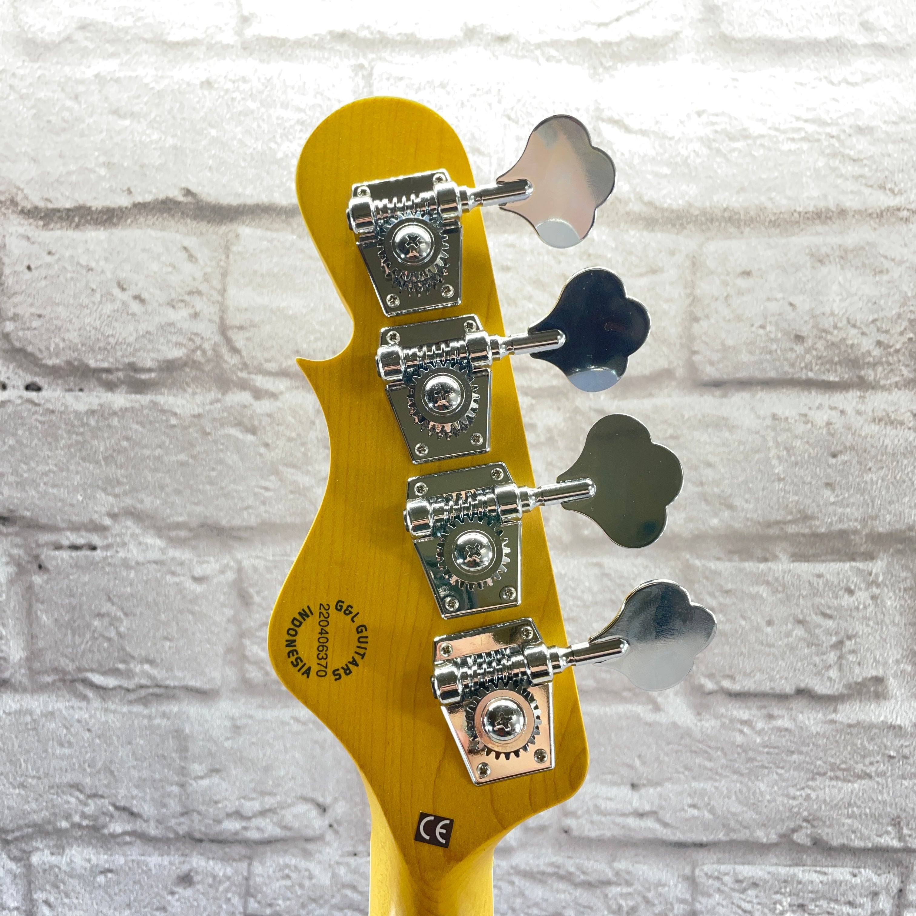 G&L Guitars Tribute Series JB Bass Guitar, Lake Placid Blue (B Stock)