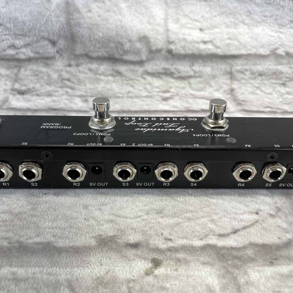 Used:  One Control Agamidae Tail Loop Switcher